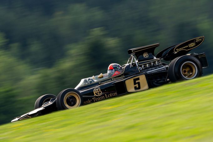 Legendarische zwart-gouden Lotus 72 komt naar Nederland