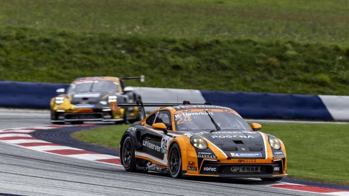 Porsche Sixt Carrera Cup Deutschland Red Bull Ring zaterdag Foto 3 Kas Haverkort P2 en winnaar rookie klasse