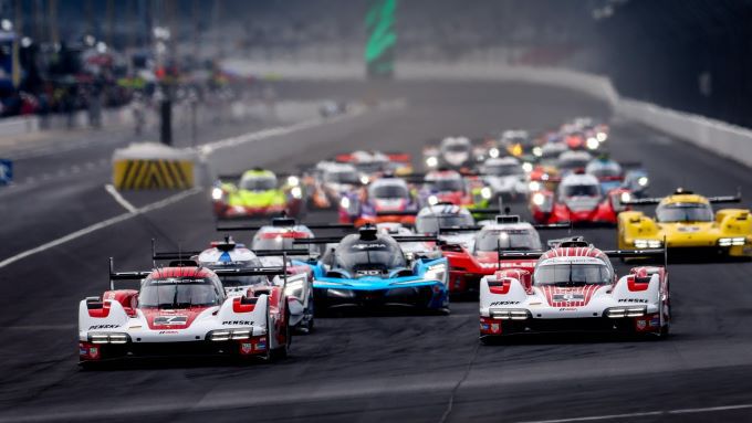 IMSA WeatherTech SportsCar Championship Indianapolis Porsche Foto 1