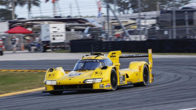 IMSA WeatherTech SportsCar Championship Indianapolis Porsche Foto 3