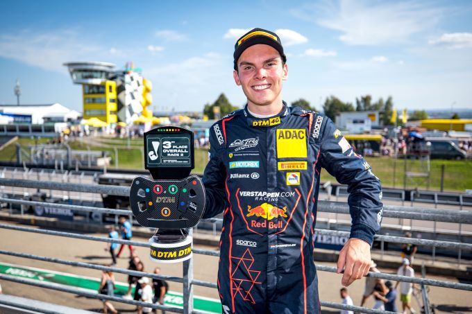 DTM Sachsenring 2024 Foto 5 Thierry_Vermeulen_P3_eerste_DTM_podium