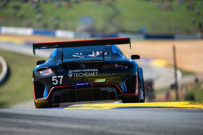 Indy Dontje IMSA-GTD kampioen 2024 Motul Petit Le Mans Road Atlanta Foto 11