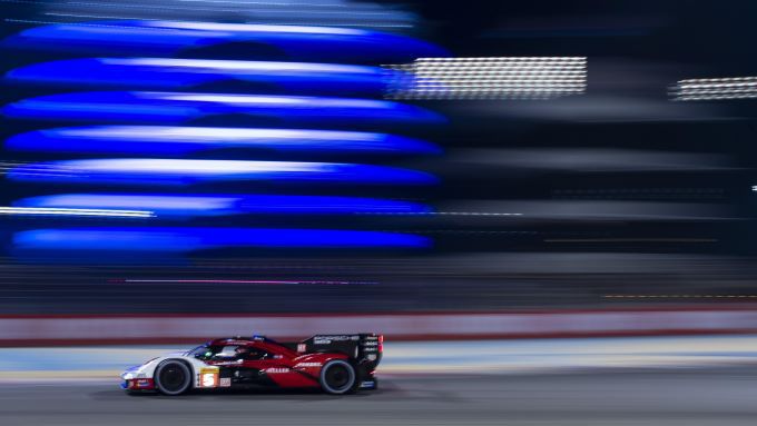 FIA WEC 8 Hours Bahrain Porsche Foto 2 963