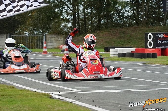 Job van Laar wint laatste NK Karting