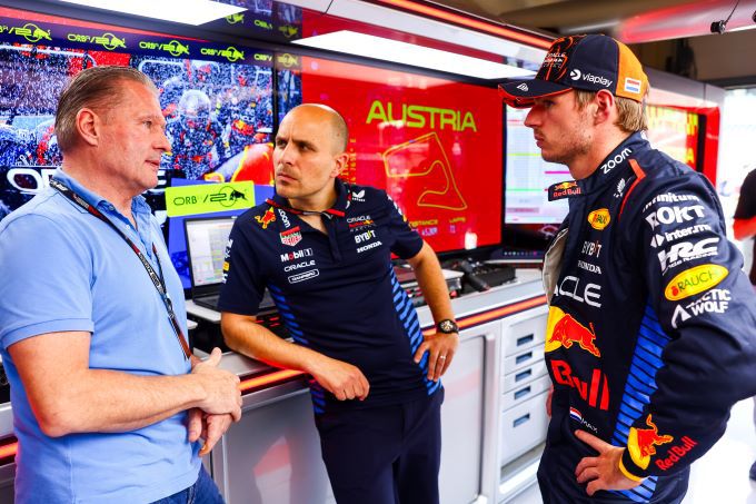 Jos Verstappen Gianpiero Lambiase Max Verstappen F1 Red Bull