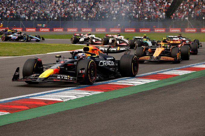 max Verstappen Lando Norris F1