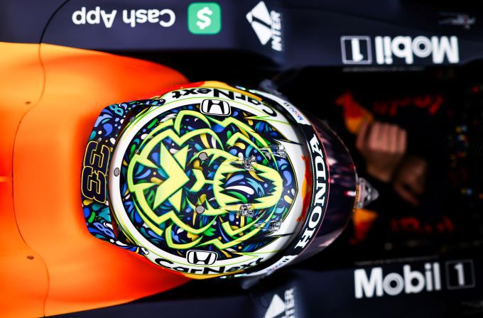 F1-GP Brazilie 2024 Autodromo Jos Carlos Pace Interlagos Foto 6 Max Verstappen helm 2021 Foto: Red Bull Content Pool