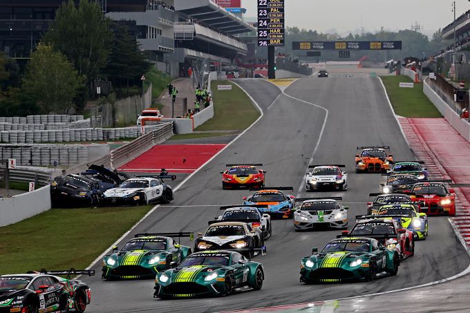 Fanatec GT World Challenge Europe Powered by AWS Circuit de Barcelona-Catalunya zaterdag 12 oktober 2024 Foto 9