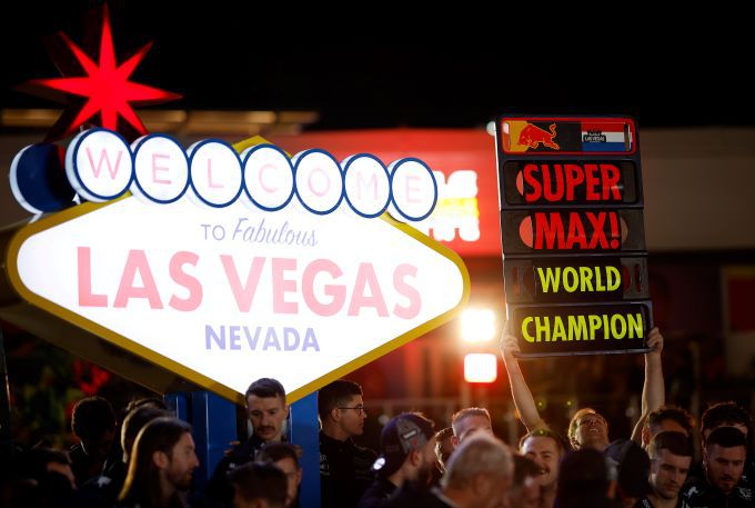 Las Vegas 2024 F1 Red Bull Max Verstappen foto 4