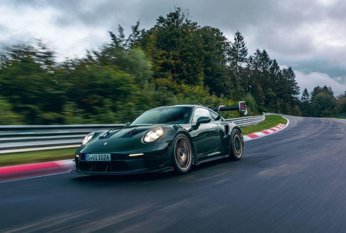 Porsche 911 GT3 RS met Manthey Kit Foto 4