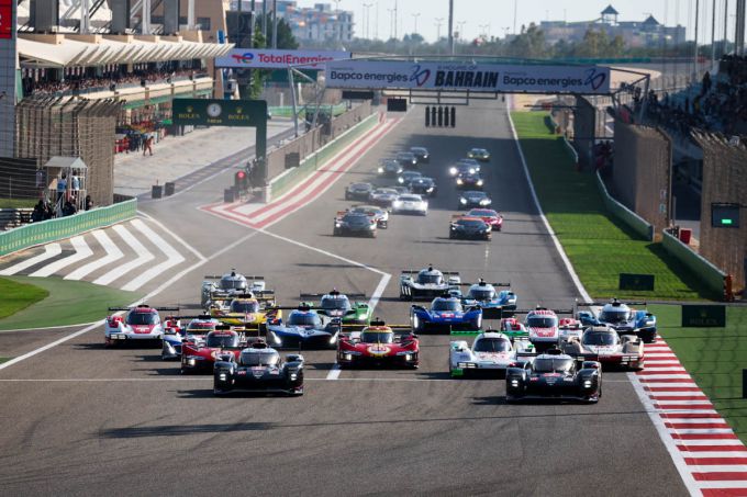 8 Hours of Bahrein Toyota Gazoo Racing FIA WEC wereldkampioen 2024 Foto 4