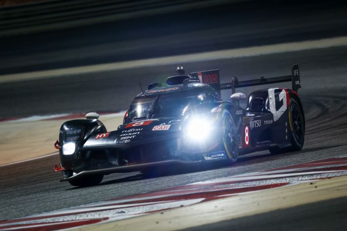 8 Hours of Bahrein Toyota Gazoo Racing FIA WEC wereldkampioen 2024 Foto 2