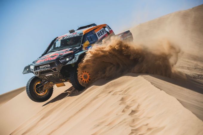 Dakar Rally 2025 1 -2 overwinning Toyota GR Hilux EVO Foto 10