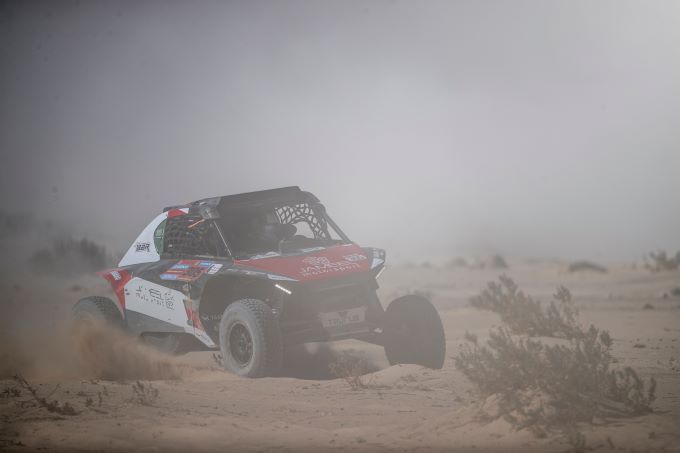 Red Bull Dakar 2025 tiende etappe 15 januari 2025 Foto 1 Dania Akeel (SAU) for Team BBR