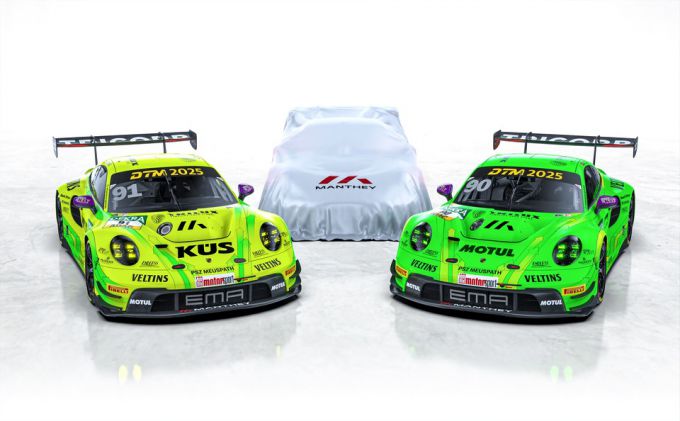 Manthey 3x Porsche 911 DTM 2025 Foto 1 drie auto's