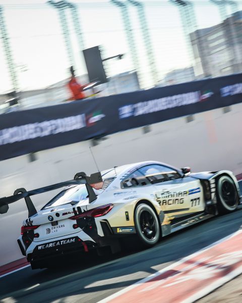 24H Dubai 2025 AlManar Racing by Team WRT wint met BMW M4 GT3 EVO Foto 2