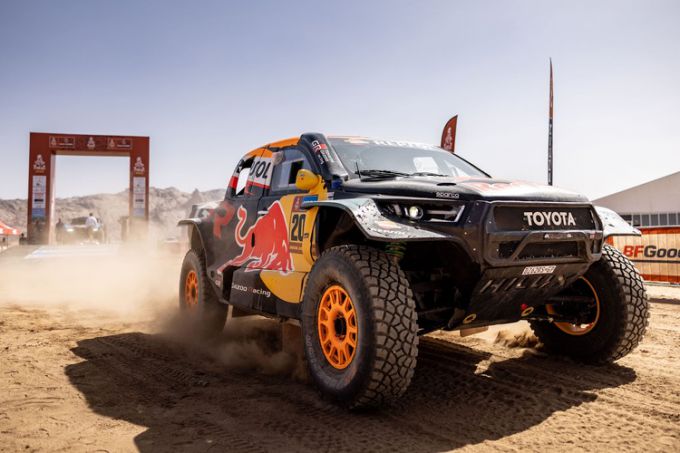 Dakar Rally 2025 1 -2 overwinning Toyota GR Hilux EVO Foto 5