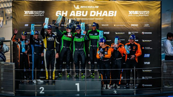 24H SERIES 6 Hours of Abu Dhabi Foto 9 Kox podium