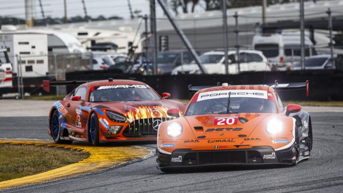 Porsche in 24H Daytona 2025 Foto 10 Richard Lietz (AUT), Thomas Preining (AUT), Claudio Schiavoni (ITA), Matteo Cressoni (ITA), Proton Competition Nr20