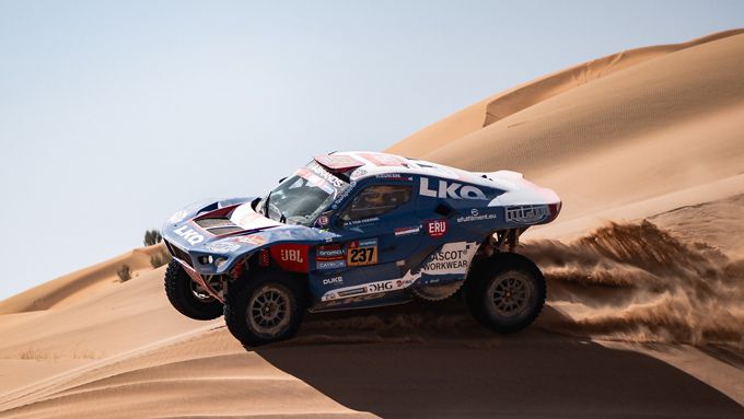 Tim en Tom ‘MacGyver’ Coronel beleven moeilijke 48-uurs etappe