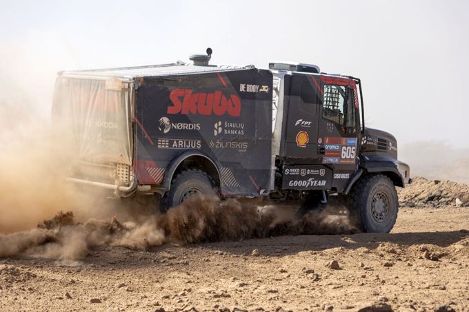 Vaidotas ala - Team de Rooy FPT kijkt vol optimisme uit naar tweede week Dakar Rally