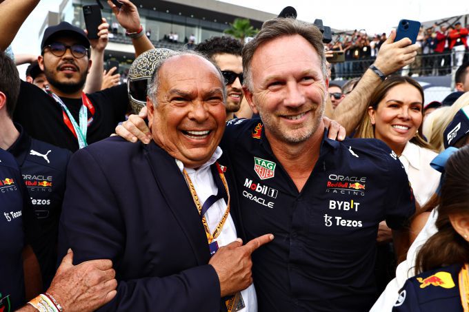 Vader van Sergio Prez met Christian Horner F1