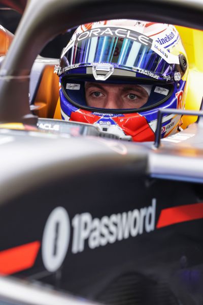 Oracle Red Bull Racing Bahrain International Circuit Max Verstappen Liam Lawson test- en filmdag RB21 Foto 19