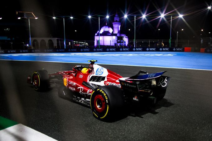 Lewis Hamiltons moeizame begin bij Ferrari Foto 7