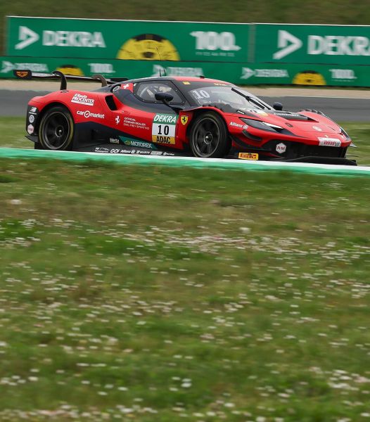 DTM 2025 Oschersleben Ben Green pole position actie