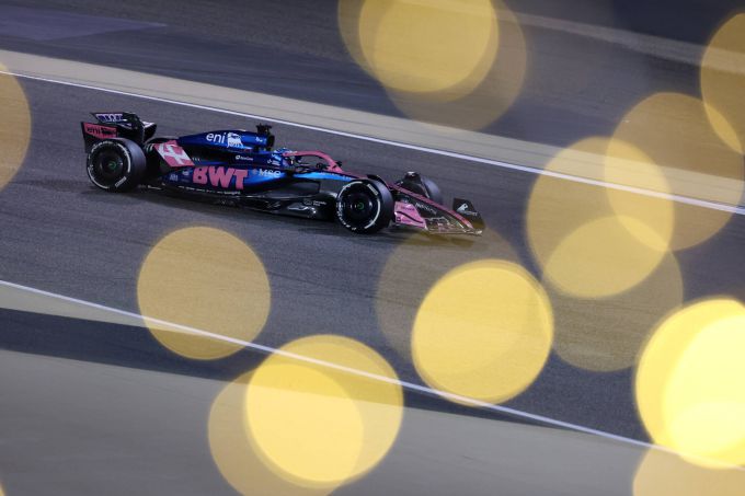 Pierre Gasly F1 Alpine GP Bahrein Foto 2