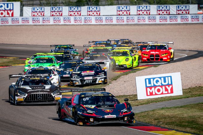 DTM 2025 Oschersleben Foto 12 Thierry Vermeulen voorop