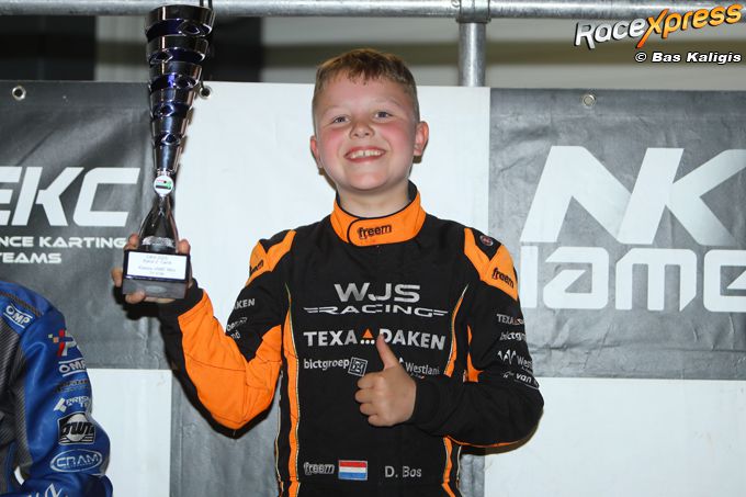 Denver Bos vanaf de laatste plaats naar de zege in GK4 Kart Series en trakteert zichzelf zo op verlaat verjaardagscadeau