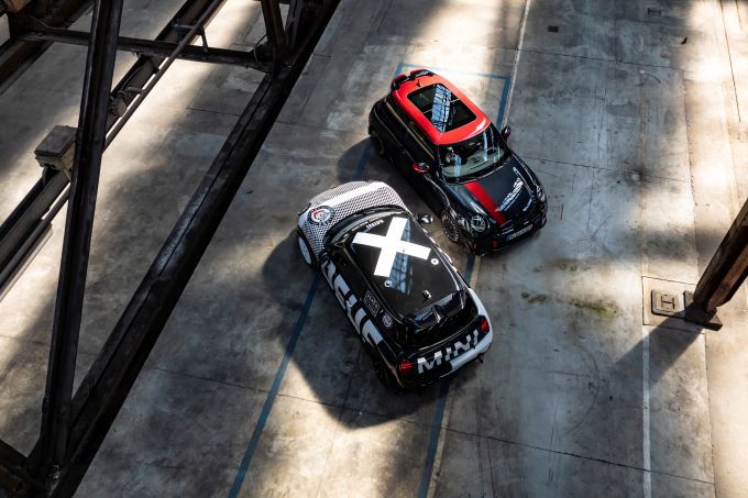 53e 24-uursrace op de Nürburgring #317 MINI John Cooper Works Pro MINI x DEUS Foto 3