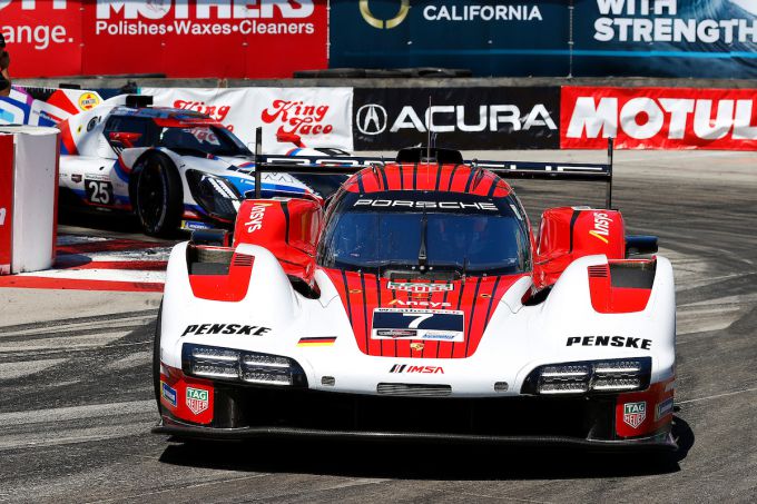 IMSA WeatherTech SportsCar Championship 2025 Grad Prix van Long Beach Foto 3 Nr7 Porsche Penske Motorsports Porsche 963 Felipe Nasr Nick Tandy
