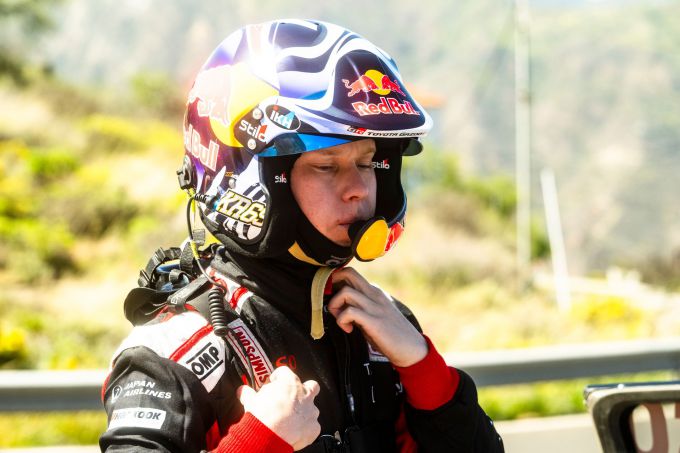 FIA WRC Rally Islas Canaria Foto 2 Rovanpera portet met helm