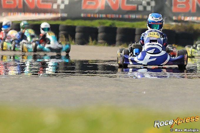 Sem Meijerink rijdt sterk naar tweede plaats in GK4 Mini-klasse op circuit van Genk