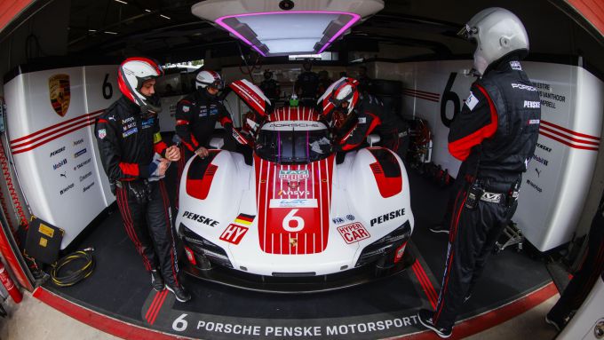 FIA World Endurance Championship (WEC) Imola Porsche Foto 13