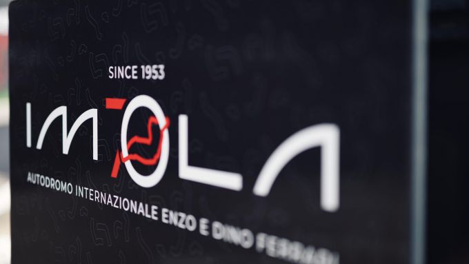 FIA WEC 6 Hours of Imola Porsche Penske Motorsport Foto 15