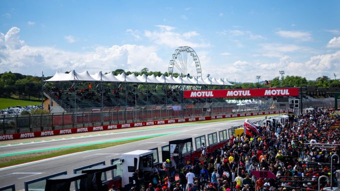 FIA WEC 6 Hours of Imola Porsche Penske Motorsport Foto 11