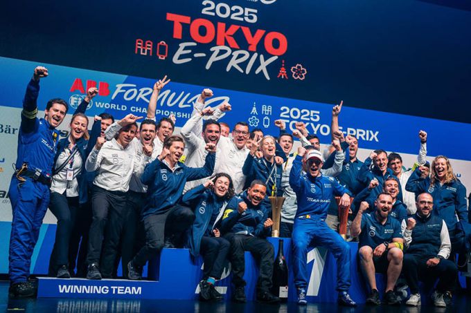 1_Maserati_MSG_Racing-Tokyo_S11_R8.