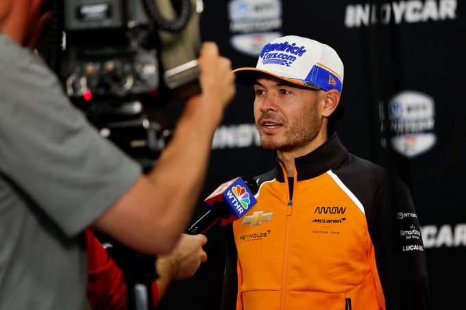 Kyle Larson Tony Kanaan