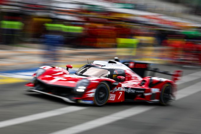 24H Le Mans 2025 Toyota Gazoo racing Nyck de Vries Foto 2