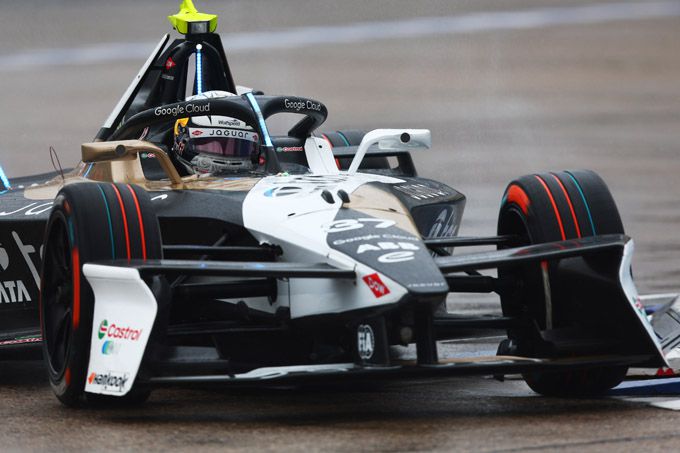 Jaguar TCS Racing domineert E-Prix van Berlijn