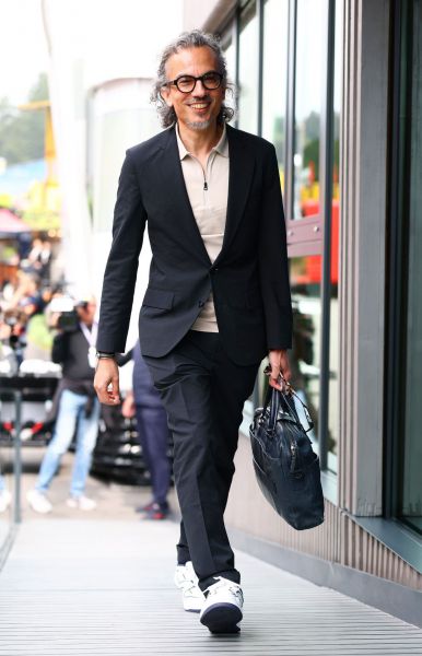 Max Verstappen en Laurent Mekies Red Bull Racing @ F1 Spa-Francorchamps 2025 Foto 5