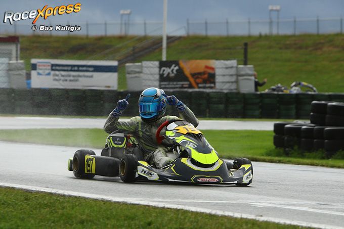 Dyllan Hummel wint NXT GP Assen