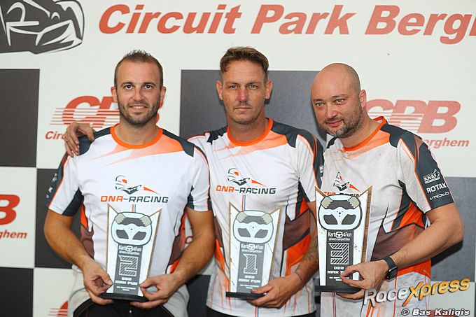 DNA Racing podium vrnl Arjan Stierman uit Sliedrecht, midden Jeffrey Baars uit Maarssen, Toon van Hapert uit Veldhoven