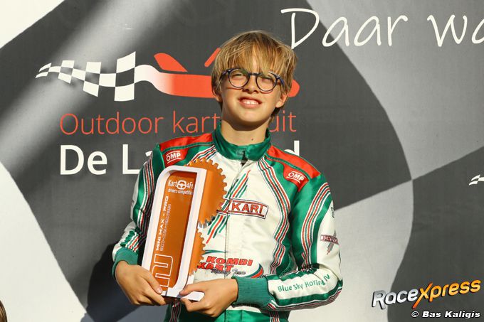 Tren van Melick viert eerste podium met driedubbele tweede plaats in Eindhoven