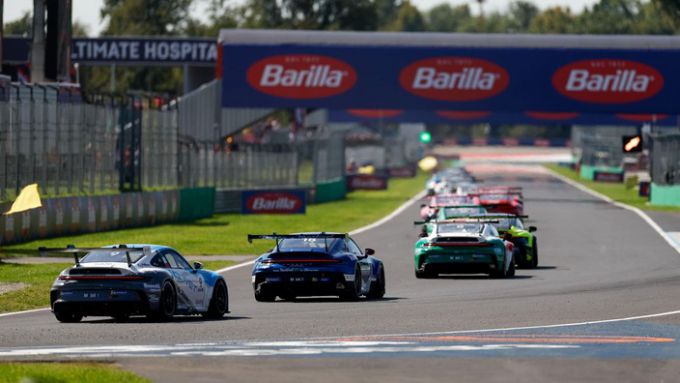 Porsche Mobil 1 Supercup in Monza Italië Foto 12 achterzijde