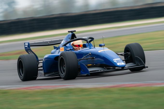 De nieuwe Tatuus T-326 onthuld in Monza