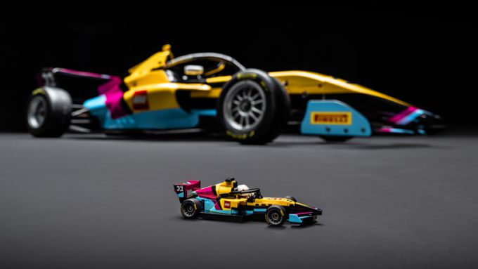 LEGO® Racing in 2026 onderdeel van de F1 ACADEMY™-grid
